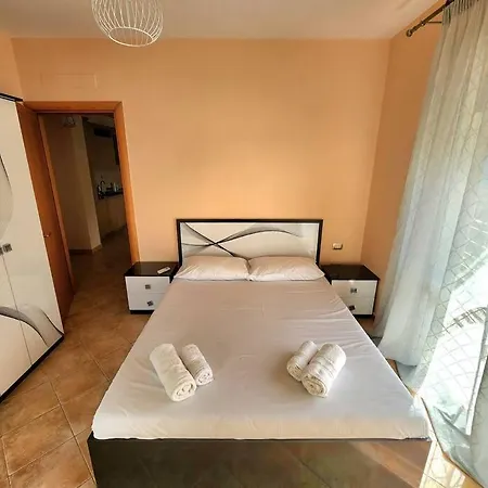 Ring Flat Ii W/ 24h Check In * Τίρανα