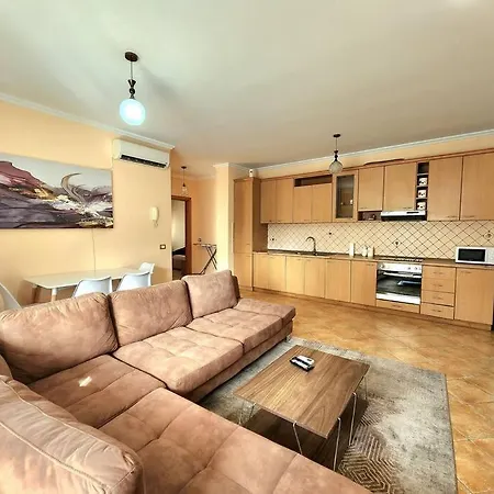 公寓 Ring Flat Ii W/ 24h Check In 地拉那